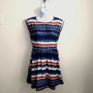 NWOT Sugarhill Boutique Retro Styled Multicolored Dress Size 4